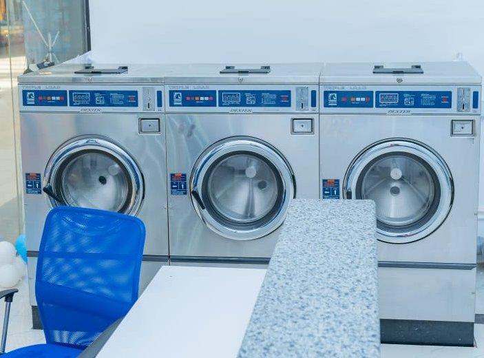 Ultraclean Laundromat Hero Image